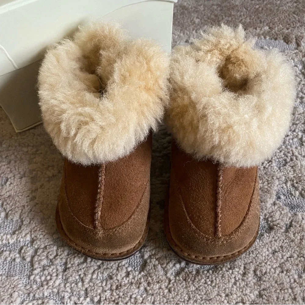 Ugg Baby Unisex Boo Sheepskin Boots Suede Leather Fur Lined Tan Cream: Small